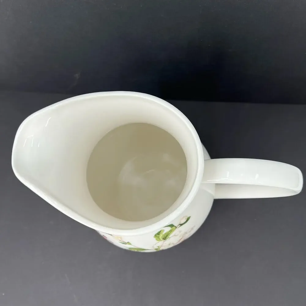 Williams Sonoma Woodland Berry Pinecone pitcher